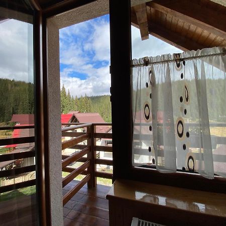 Cabana Ama Hotel Tău Bistra Buitenkant foto