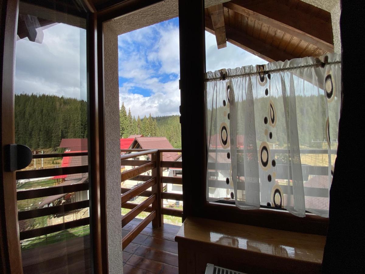 Cabana Ama Hotel Tău Bistra Buitenkant foto