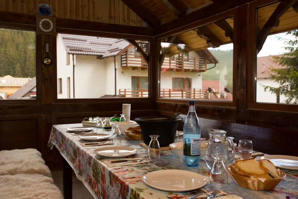 Cabana Ama Hotel Tău Bistra Buitenkant foto